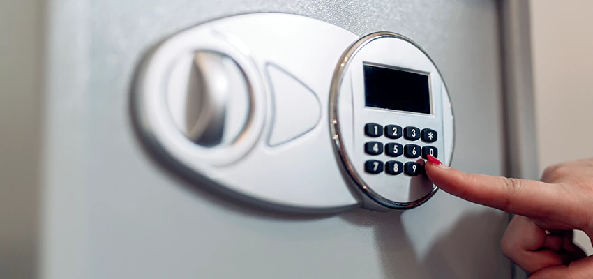 Jewelry Safe Cracking in Corte Madera, California